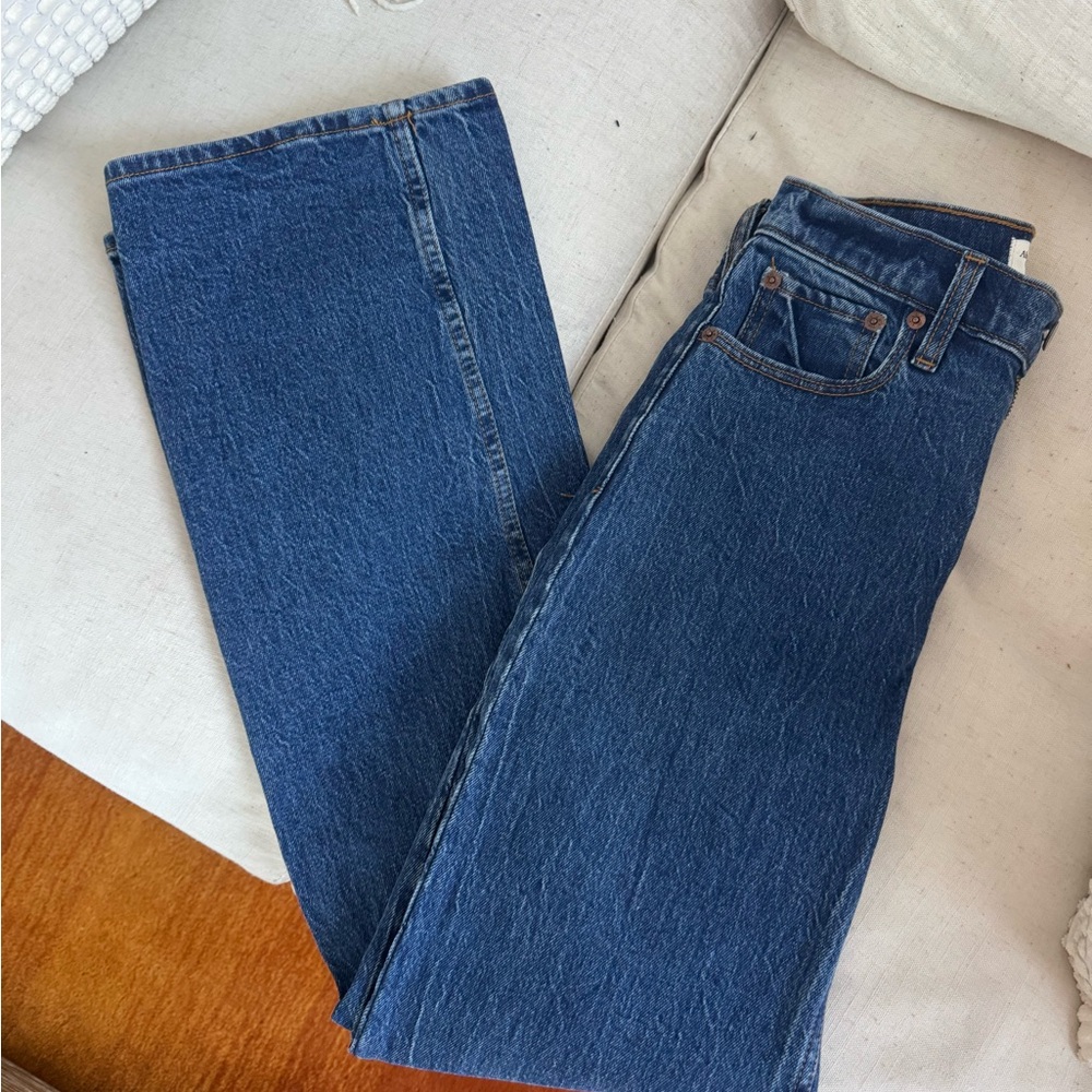Abercrombie & Fitch - 90s Relaxed Jean Blue Denim